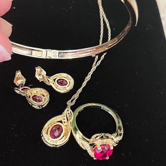 Genuine Ruby Vermeil Necklace, Bracelet, Earring, and Ring Set - Picture 5 of 14